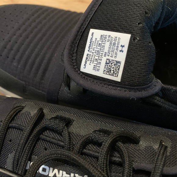 Under Armor UA TRIBASE men 10.5 cross training - Picture 5 of 9